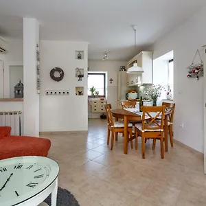 Appartamento Mia, Malinska